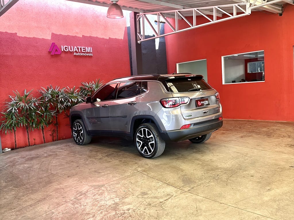 imagem-https://www.socarrao.com.br/sc-vehicle-images-prod/16133/1769988054922-7252332OR_1769527813_9_980.jpg
