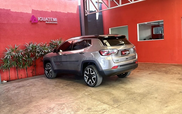 imagem-https://www.socarrao.com.br/sc-vehicle-images-prod/16133/1769988054922-7252332OR_1769527813_9_980.jpg