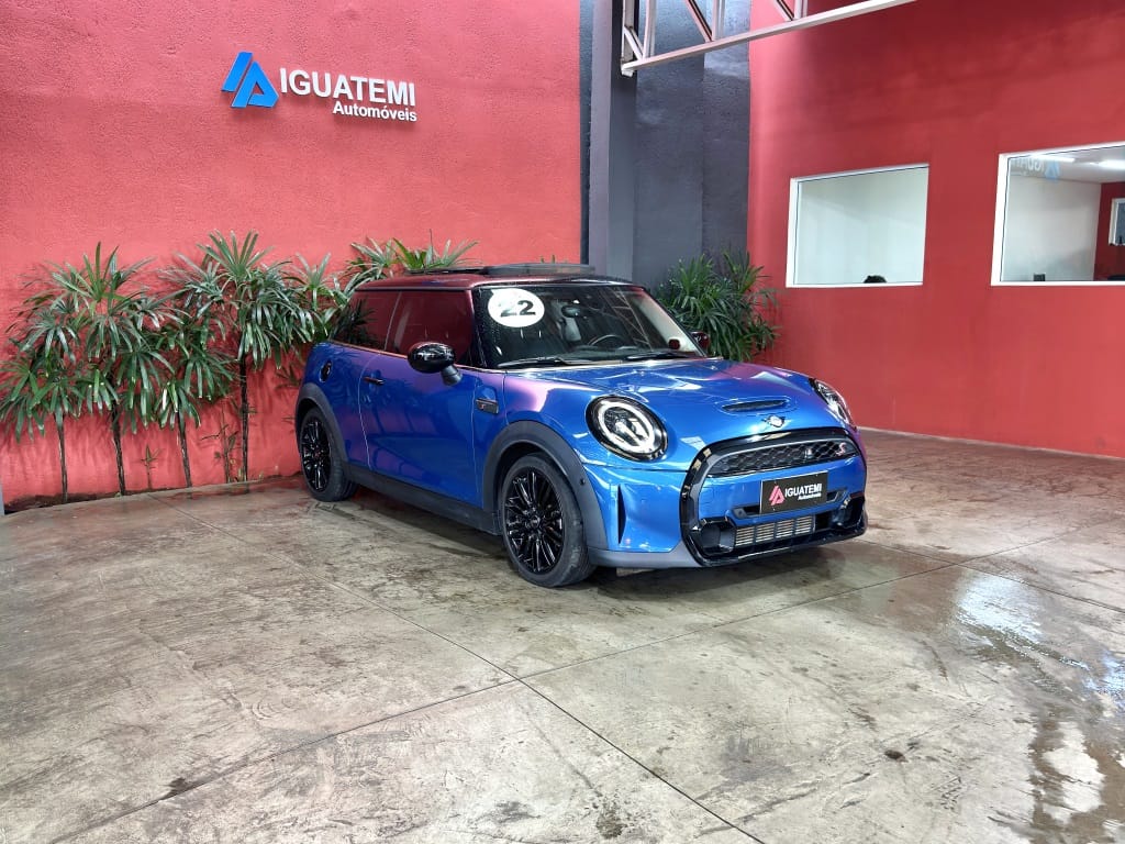 imagem-https://www.socarrao.com.br/sc-vehicle-images-prod/16147/1769988058005-7257303OR_1769695277_34_450.jpg
