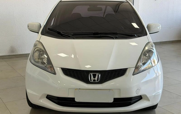 imagem-https://www.socarrao.com.br/sc-vehicle-images-prod/1617130/1787747788527-8108024_1_B_7cf8ffcfa8.jpeg