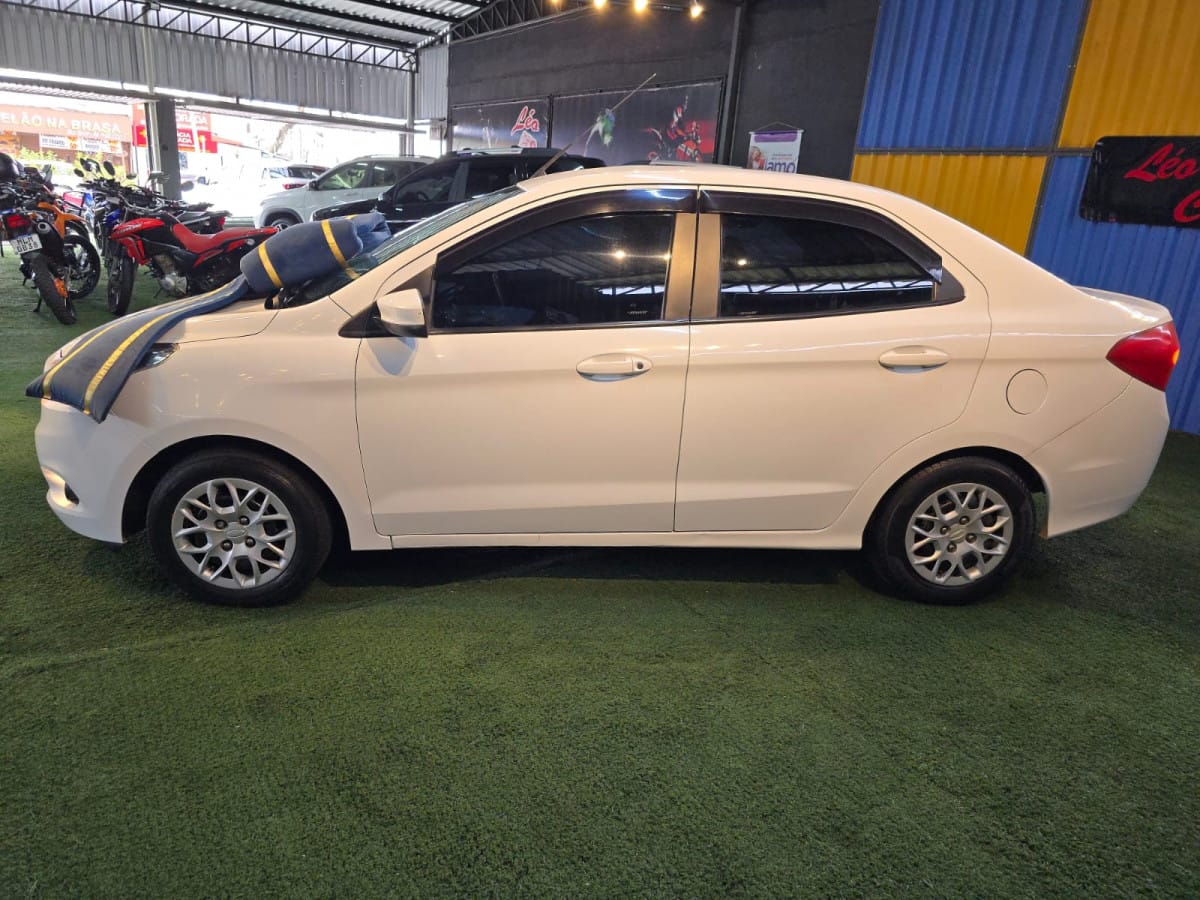 imagem-https://www.socarrao.com.br/sc-vehicle-images-prod/16192/1769988033629-6925289OR_1758115844_53_590.jpg