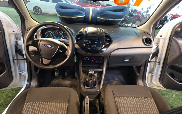imagem-https://www.socarrao.com.br/sc-vehicle-images-prod/16192/1769988033629-6925289OR_1758115844_87_210.jpg