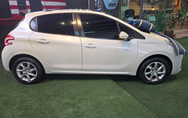 imagem-https://www.socarrao.com.br/sc-vehicle-images-prod/16195/1769988034272-6989674OR_1760639353_95_600.jpg