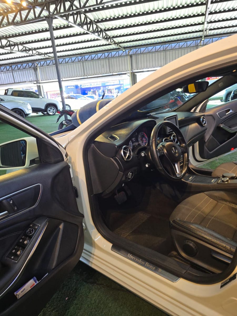 imagem-https://www.socarrao.com.br/sc-vehicle-images-prod/16204/1769988036070-7200500OR_1767448911_15_930.jpg