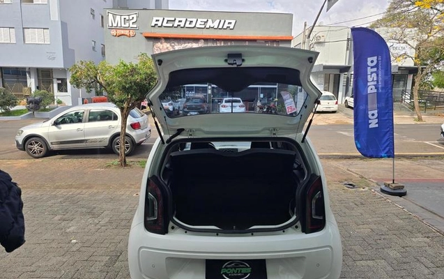 imagem-https://www.socarrao.com.br/sc-vehicle-images-prod/16234/1785878467425-7366671_6_B_0dfc0a917b.jpeg