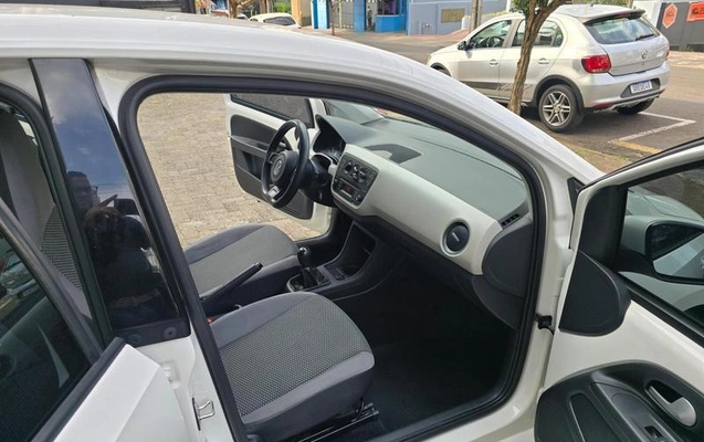imagem-https://www.socarrao.com.br/sc-vehicle-images-prod/16234/1785878467439-7366671_16_B_42212542b9.jpeg