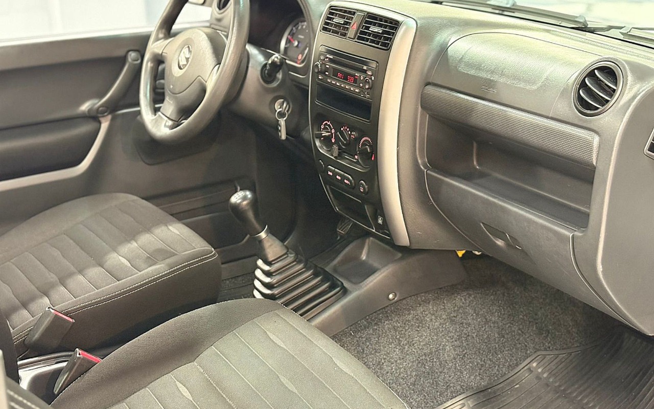 imagem-https://www.socarrao.com.br/sc-vehicle-images-prod/1629210/1779367016525-U1VaVUtJIEpJTU5ZIDRTVU4gLSAyMDE1IC0gUFJBVEEgLSBBWko5NTgyICgxOSkuanBn.jpg