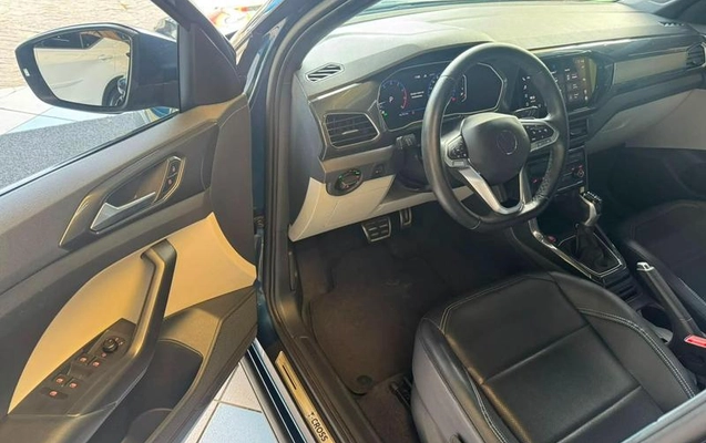 imagem-https://www.socarrao.com.br/sc-vehicle-images-prod/1629875/1789669549059-8107611_1_B_5ebfd15f18.jpeg