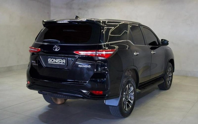 imagem-https://www.socarrao.com.br/sc-vehicle-images-prod/1630227/1790024428111-8108534_1_B_4ade7b379c.jpeg