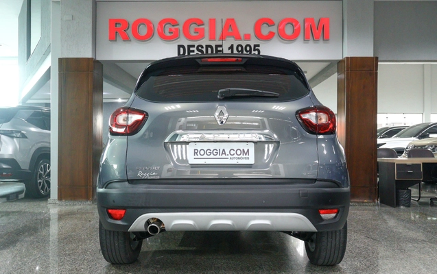 imagem-https://www.socarrao.com.br/sc-vehicle-images-prod/1630257/1789054548065-512d9b20-5014-4edc-8a9d-27236ddbef62.jpg