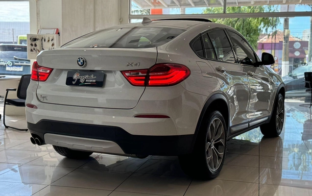 imagem-https://www.socarrao.com.br/sc-vehicle-images-prod/16305/1788957829523-d5d4f59d970b4a8191679e4e245ecf35_1765546329801.jpg