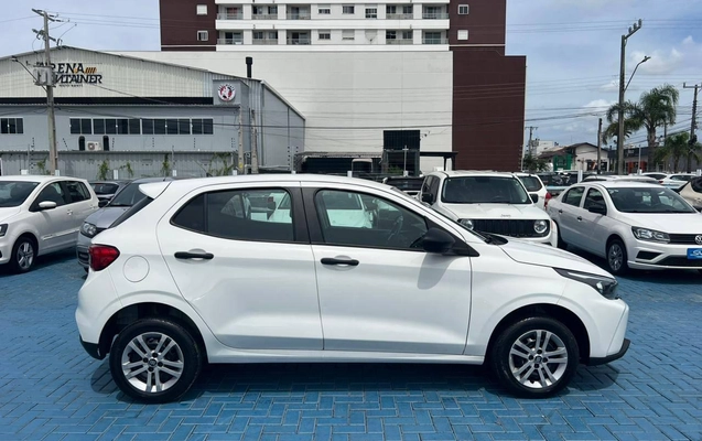 imagem-https://www.socarrao.com.br/sc-vehicle-images-prod/1630806/1785868375685-6adc4bc24d24414e96bfb3125f8d04e9_1771873644926.jpg