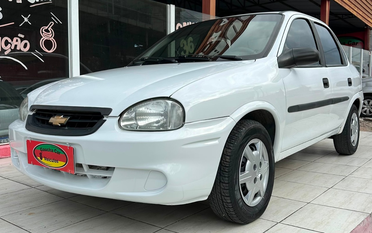 Chevrolet Classic 2010 Branco — foto 1 de 3