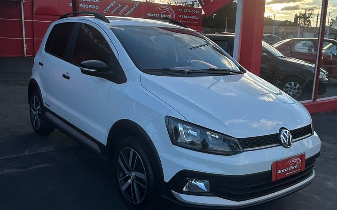 Volkswagen Fox Xtreme 1.6 Flex 8V 5p na cor Branco em Curitiba / PR - 1631830