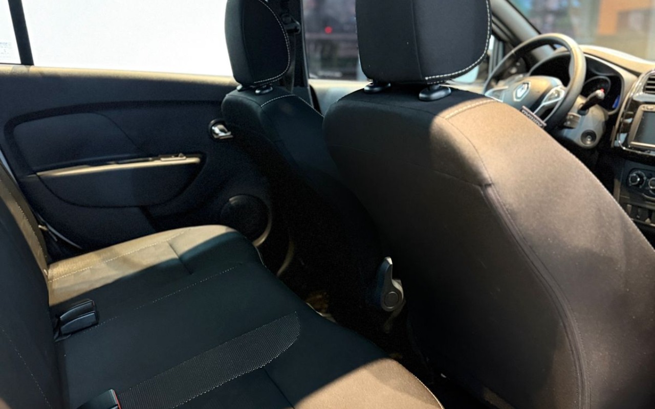 imagem-https://www.socarrao.com.br/sc-vehicle-images-prod/1632332/1779372863717-V2hhdHNBcHAgSW1hZ2UgMjAyNi0wNS0yMCBhdCAxNy4zMy4yOC5qcGVn.jpeg