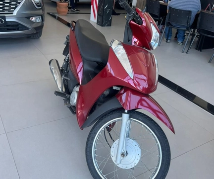 Honda BIZ 125 ES/ 125 ES FLEX 2013 Vermelho — foto 1 de 3