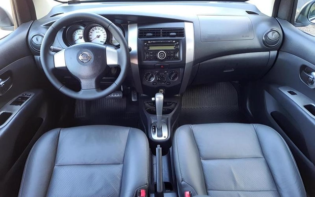 imagem-https://www.socarrao.com.br/sc-vehicle-images-prod/1633581/1789216072787-8104720_9_B_6c8f7de005.jpeg