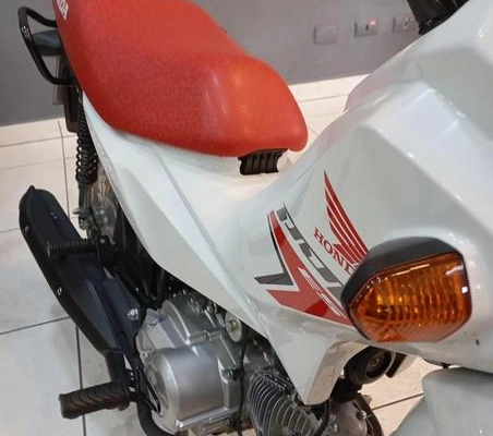 imagem-https://www.socarrao.com.br/sc-vehicle-images-prod/16360/1780057864262-7349466_1_B_4272f83de5.jpeg