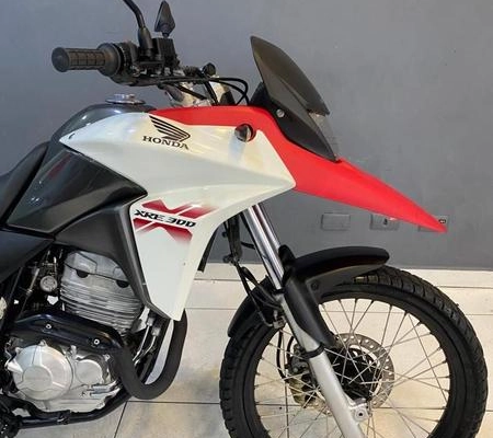 imagem-https://www.socarrao.com.br/sc-vehicle-images-prod/16363/1785954427773-7336892_1_B_86abebd2fc.jpeg