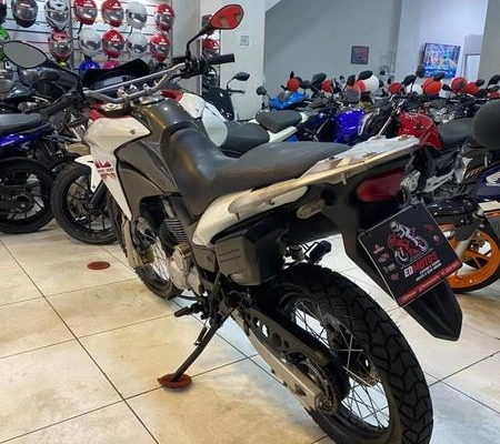 imagem-https://www.socarrao.com.br/sc-vehicle-images-prod/16363/1785954427793-7336892_11_B_1075265be1.jpeg
