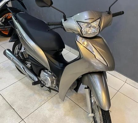 imagem-https://www.socarrao.com.br/sc-vehicle-images-prod/16373/1786039719014-7478175_0_B_3c7b79a3e2.jpeg