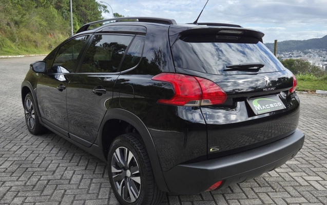 imagem-https://www.socarrao.com.br/sc-vehicle-images-prod/1637344/1779382117236-7113b654-0c8f-48df-8406-aba44a98a845.jpg