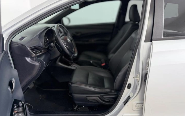 imagem-https://www.socarrao.com.br/sc-vehicle-images-prod/1637349/1788467268811-8104663_7_B_5a655c8279.jpeg