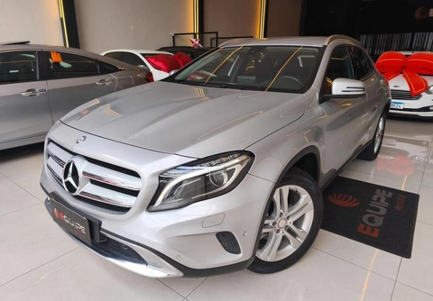 Mercedes-Benz GLA 200 2017 Prata — foto 1 de 3