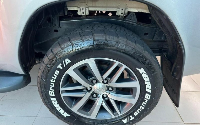 imagem-https://www.socarrao.com.br/sc-vehicle-images-prod/1638746/1779459185052-8110018_5_B_70daecf3e7.jpeg