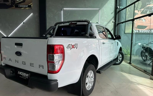 imagem-https://www.socarrao.com.br/sc-vehicle-images-prod/1639251/1779385549802-8110105_2_B_ff4f51e734.jpeg