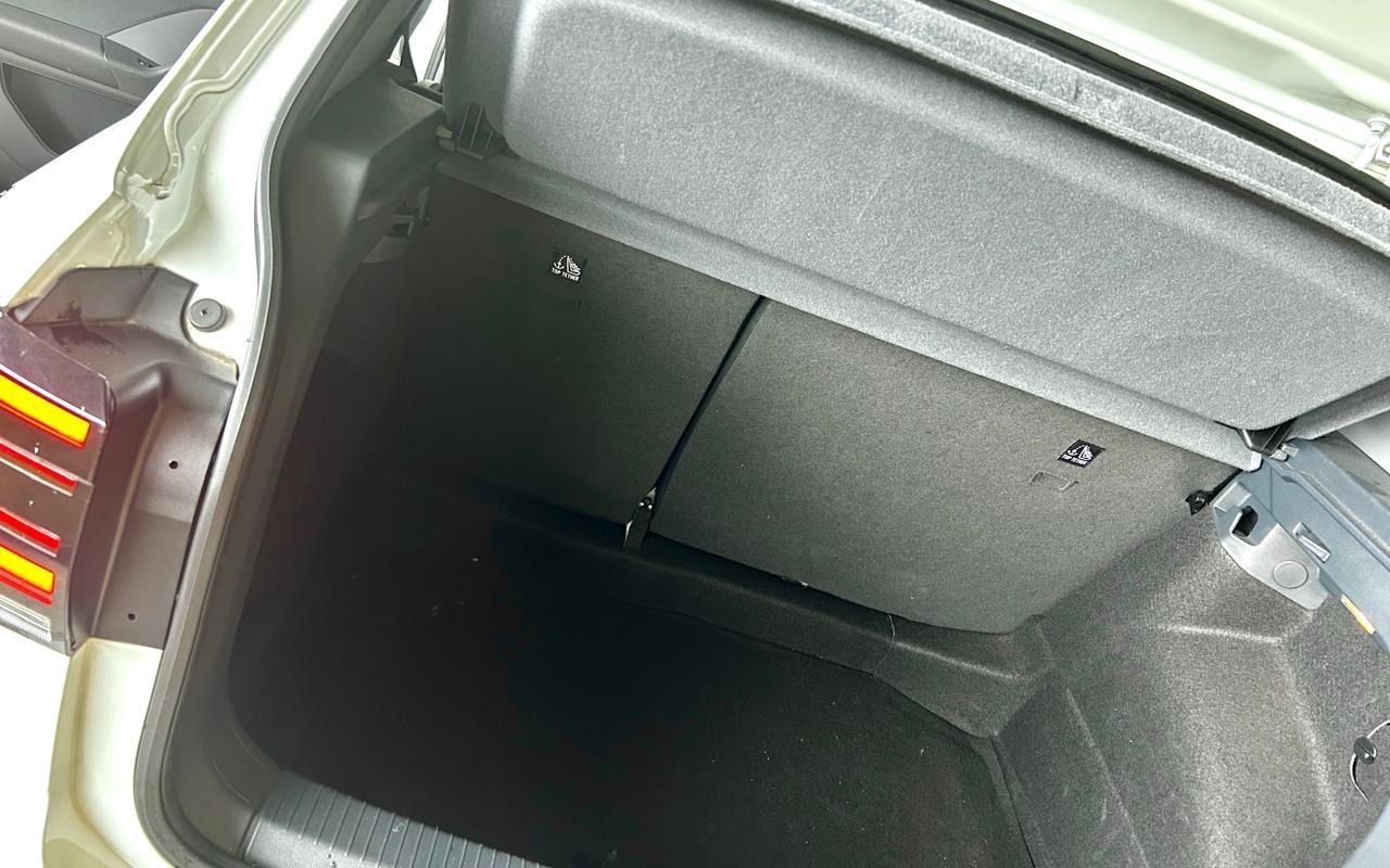 imagem-https://www.socarrao.com.br/sc-vehicle-images-prod/1639835/1779388060055-V2hhdHNBcHAgSW1hZ2UgMjAyNi0wNS0yMSBhdCAxNS4wMS4wOSAoMykuanBlZw.jpeg