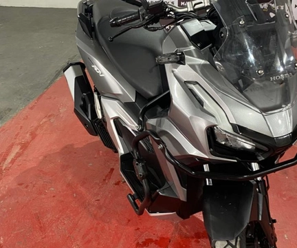 Honda ADV 160 2025 Prata — foto 1 de 3
