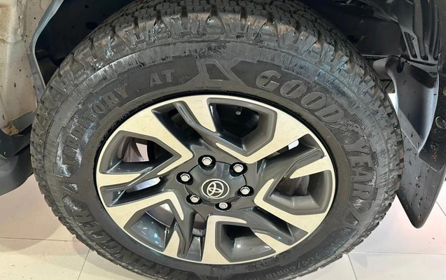 imagem-https://www.socarrao.com.br/sc-vehicle-images-prod/1640684/1779388017711-8110415_8_B_575090c216.jpeg