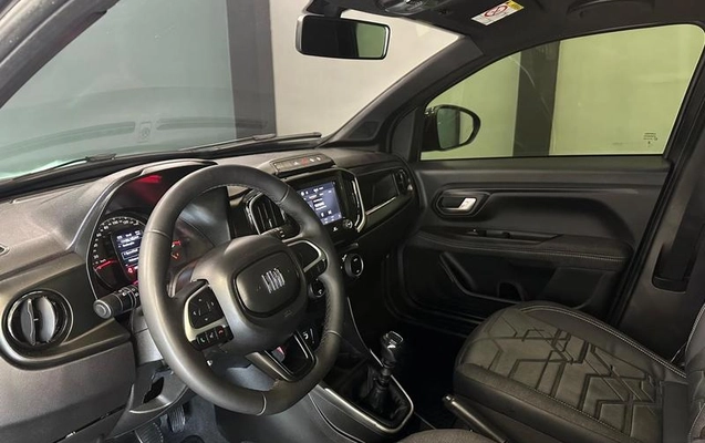 imagem-https://www.socarrao.com.br/sc-vehicle-images-prod/1640752/1789661826493-8108454_12_B_0accaafcb5.jpeg
