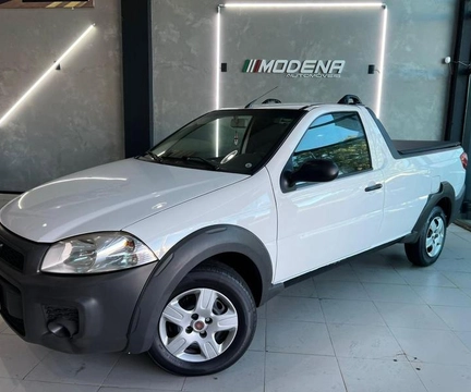 Fiat Strada 2015 Branco — foto 1 de 3