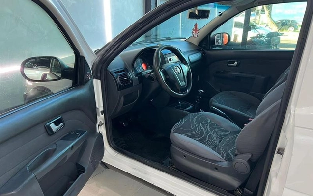 imagem-https://www.socarrao.com.br/sc-vehicle-images-prod/1640788/1779388351081-8110470_7_B_c32ed2fdc8.jpeg