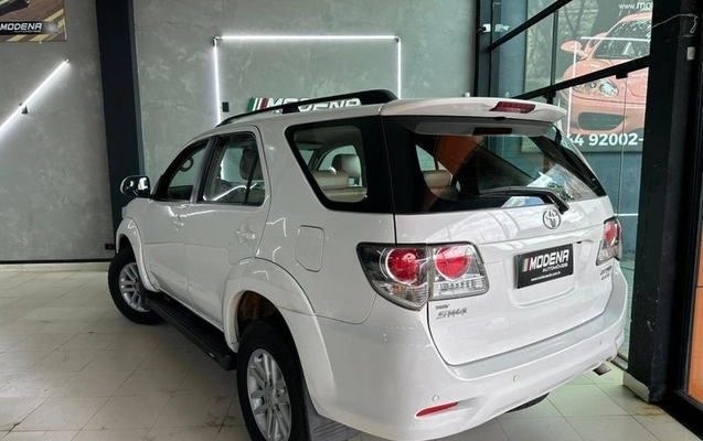 imagem-https://www.socarrao.com.br/sc-vehicle-images-prod/1641186/1779388912013-8110537_4_B_eeb81e2b7c.jpeg