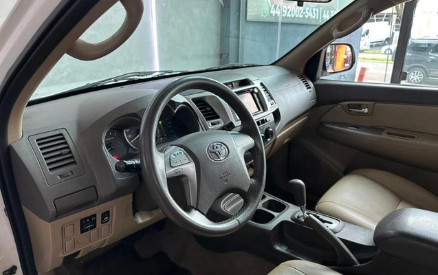 imagem-https://www.socarrao.com.br/sc-vehicle-images-prod/1641186/1779388912020-8110537_9_B_69b3ca6ae0.jpeg