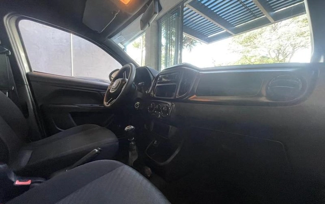 imagem-https://www.socarrao.com.br/sc-vehicle-images-prod/1641254/1779889312525-8105847_10_B_42802b75dc.jpeg