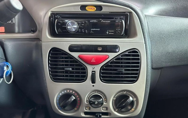 imagem-https://www.socarrao.com.br/sc-vehicle-images-prod/1641349/1779389340935-8110596_10_B_6f8d24d0d7.jpeg