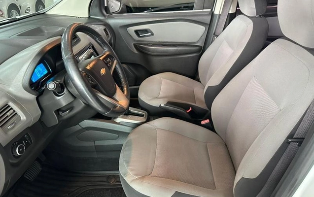 imagem-https://www.socarrao.com.br/sc-vehicle-images-prod/1641571/1779389493717-8110622_10_B_06140210c8.jpeg