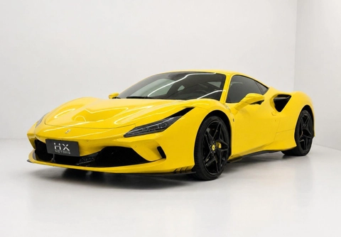 Ferrari F8 TRIBUTO 3.9 V8 720cv 2022 Amarelo — foto 1 de 3
