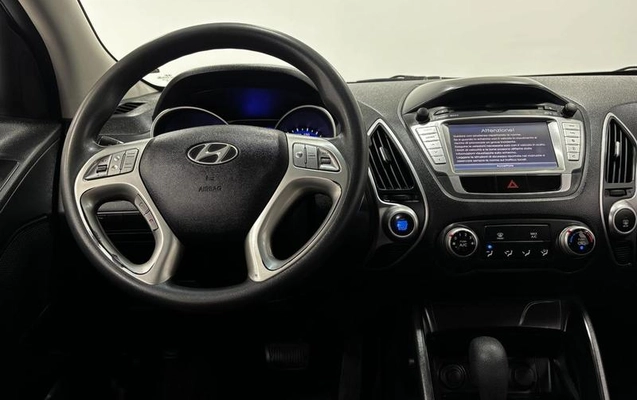 imagem-https://www.socarrao.com.br/sc-vehicle-images-prod/1641819/1789662121977-8110715_12_B_e41e85dea7.jpeg