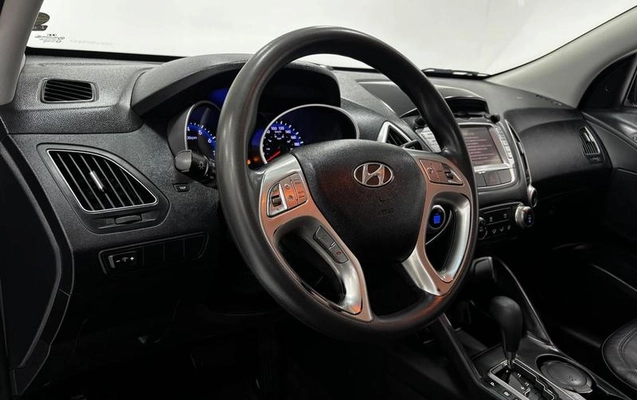 imagem-https://www.socarrao.com.br/sc-vehicle-images-prod/1641819/1789662121978-8110715_3_B_494537aa8d.jpeg