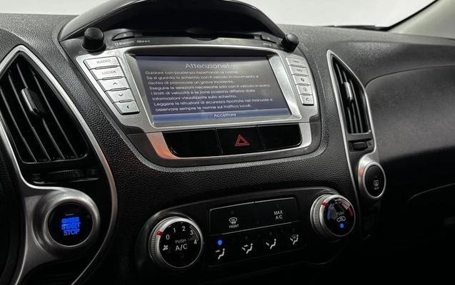imagem-https://www.socarrao.com.br/sc-vehicle-images-prod/1641819/1789662121979-8110715_7_B_60e2c3e88d.jpeg