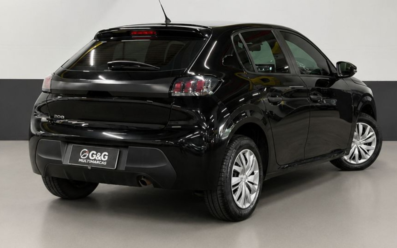 imagem-https://www.socarrao.com.br/sc-vehicle-images-prod/1641844/1779390266540-V2hhdHNBcHAgSW1hZ2UgMjAyNi0wNS0yMCBhdCAxOC4yNi4wOSAoMykuanBlZw.jpeg