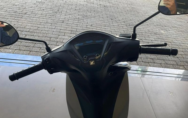 imagem-https://www.socarrao.com.br/sc-vehicle-images-prod/1642141/1779889315228-8091198_8_B_5b6f465556.jpeg