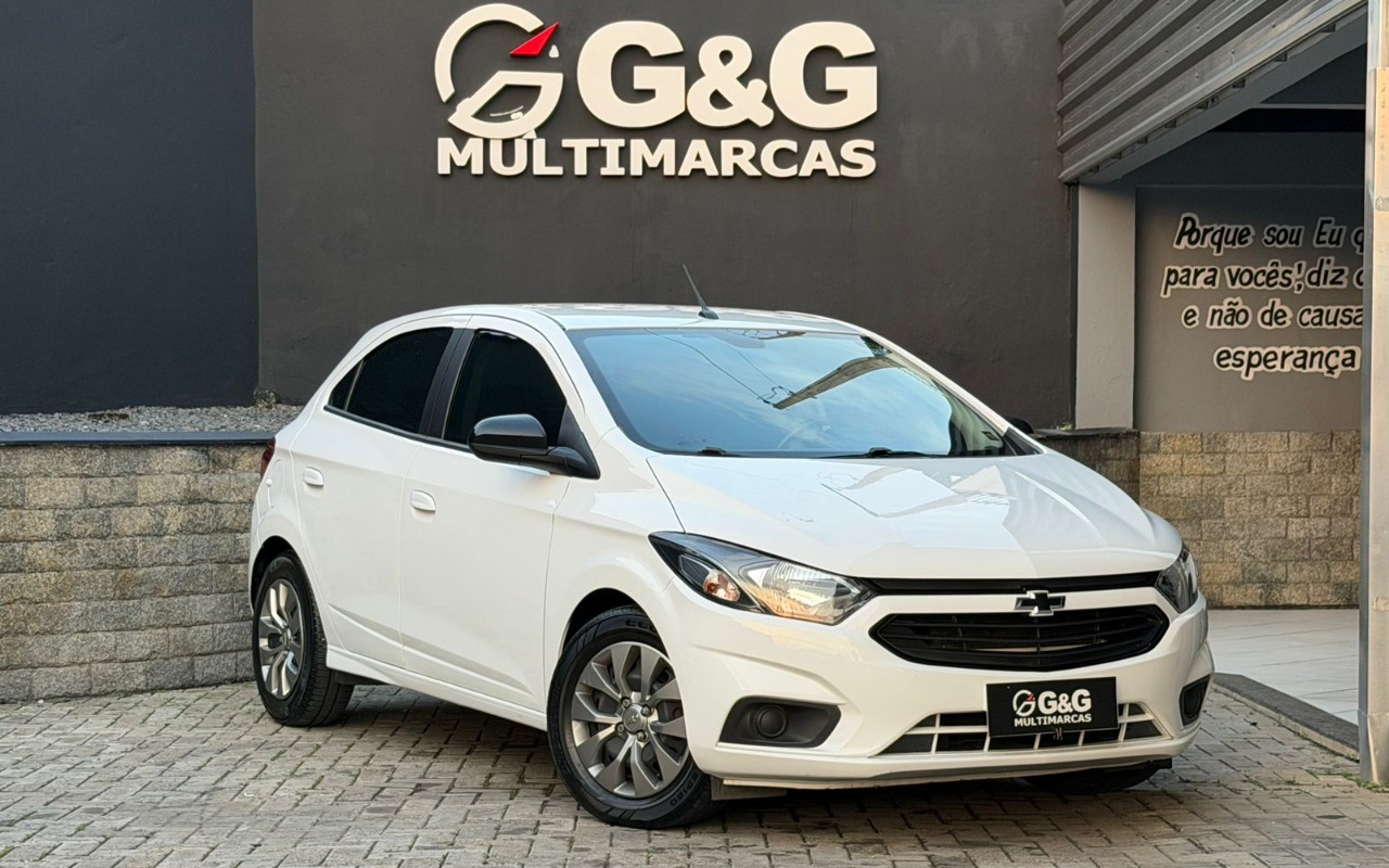 imagem-https://www.socarrao.com.br/sc-vehicle-images-prod/1642246/1779390946947-V2hhdHNBcHAgSW1hZ2UgMjAyNi0wNS0wNiBhdCAxOC4xNS4xMCAoMSkuanBlZw.jpeg