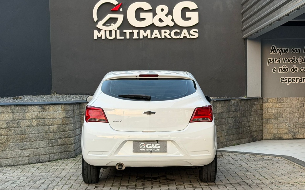 imagem-https://www.socarrao.com.br/sc-vehicle-images-prod/1642246/1779390947008-V2hhdHNBcHAgSW1hZ2UgMjAyNi0wNS0wNiBhdCAxOC4xNS4xMCAoMykuanBlZw.jpeg
