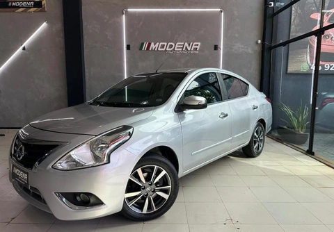 Nissan VERSA 2020 Prata — foto 1 de 3